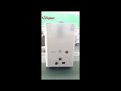 住宅用16Lサーモスタットガス給湯器 バランス型排気システム 安全直接排気